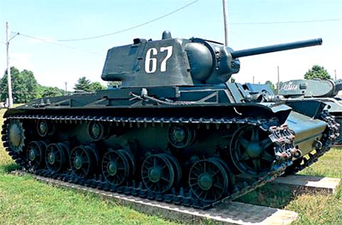 КВ-1 превосходил в 1941 году любой немецкий танк. Но с появлением &laquo;Тигра&raquo; в 1942-м мгновенно устарел