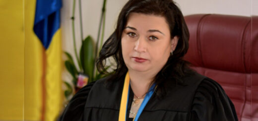 Вищий антикорупційний суд визнав винною в передачі неправомірної вигоди голову Харківського адмінсуду Ольгу Панченко і призначив їй 5 років позбавлення волі.