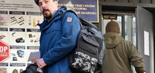 Князєв вийшов з буцегарні