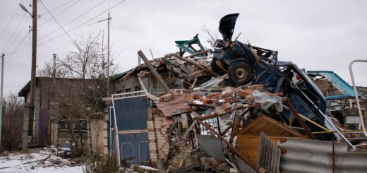 Російська ракета С-300 влучила у приватний будинок