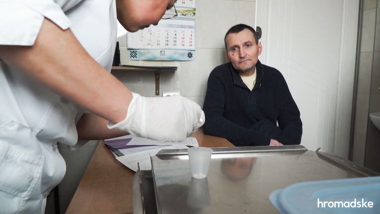 Андрій Яровий під час програми замісної терапії у Києві, 14 лютого 2022 року Фото: hromadske